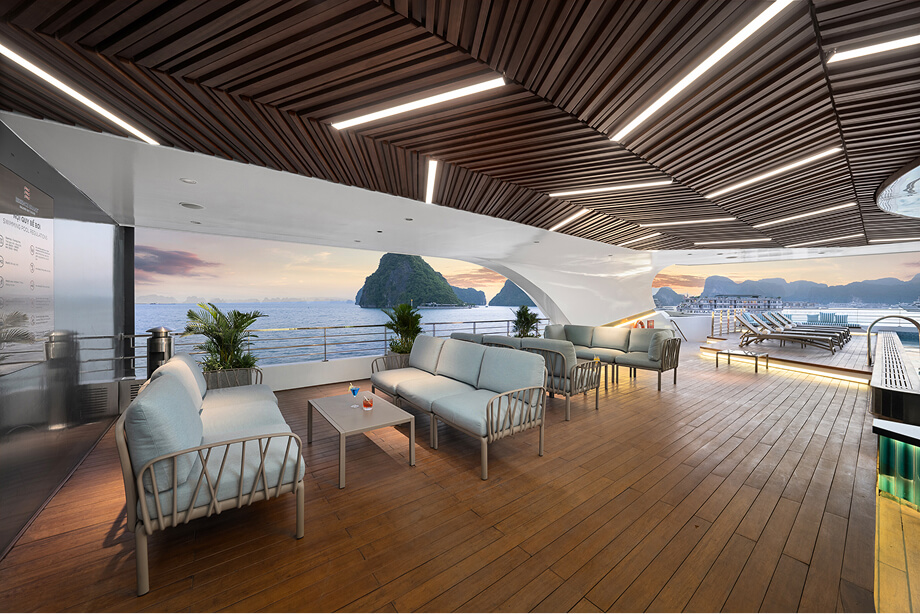 Grand Pioneers Cruise I - The best of Hạ Long