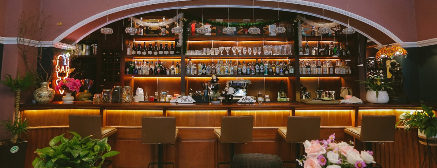 Tận hưởng những món ăn đậm đà hương vị truyền thống 1