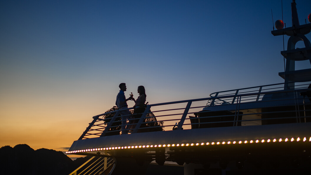 Combo 2N1D Khách sạn và Du thuyền ngày Sea Octopus - The best of Hạ Long