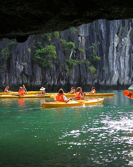 Capella Cruise - The best of Hạ Long