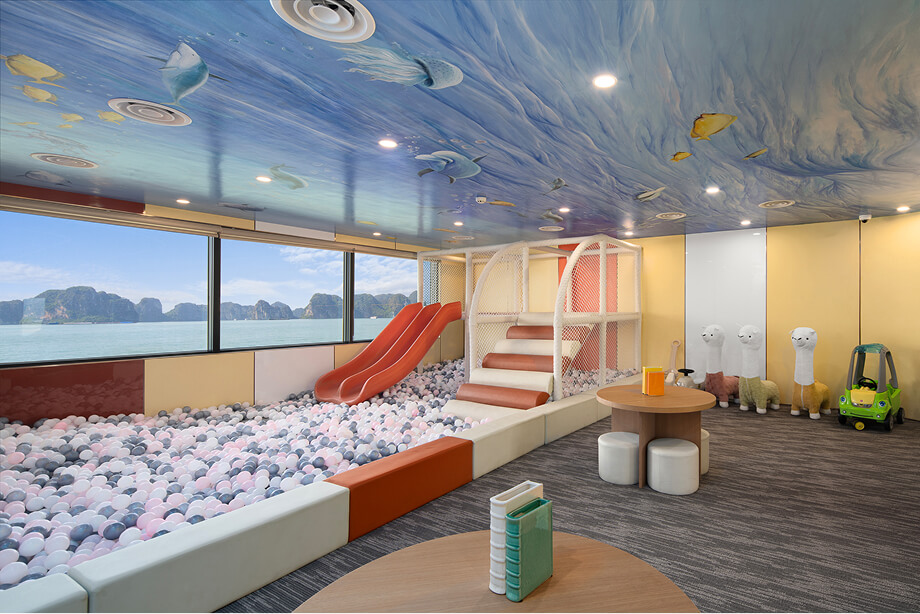 Grand Pioneers Cruise I - The best of Hạ Long