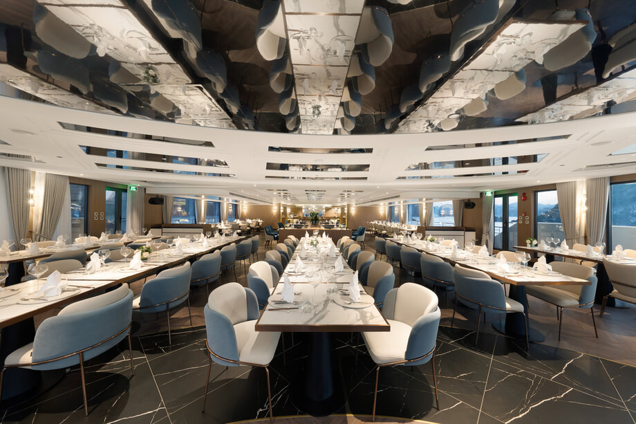 Grand Pioneers Cruise I - The best of Hạ Long