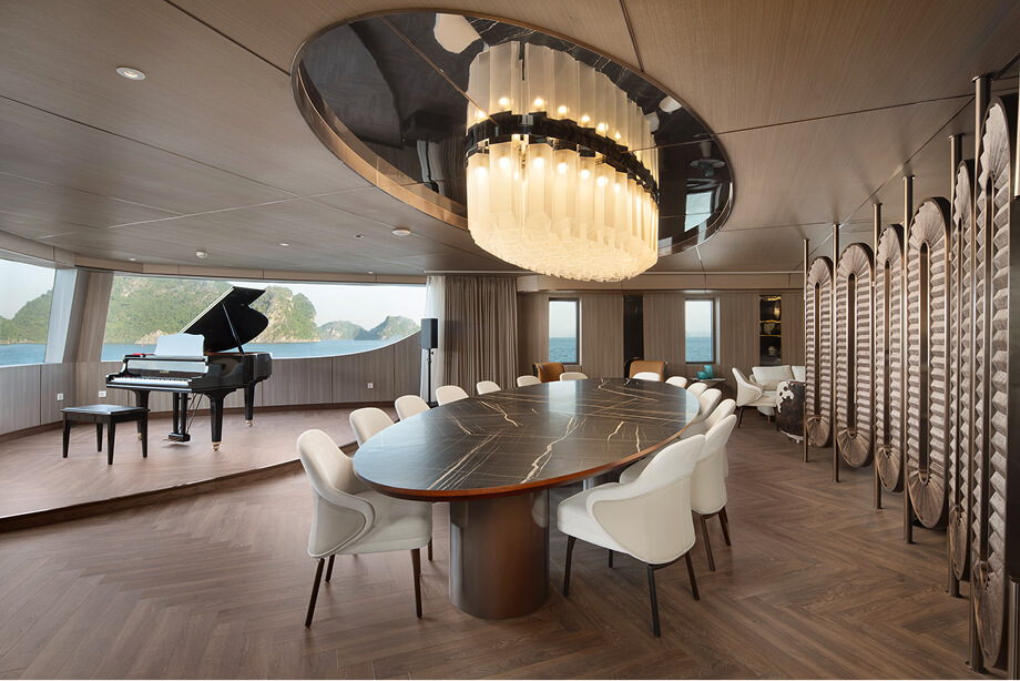 Grand Pioneers Cruise I - The best of Hạ Long