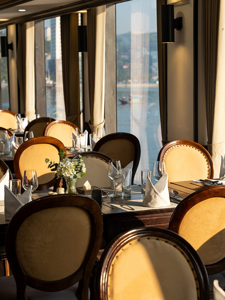 Ticket: Xe bus 2 tầng SightSeeing - The best of Hạ Long